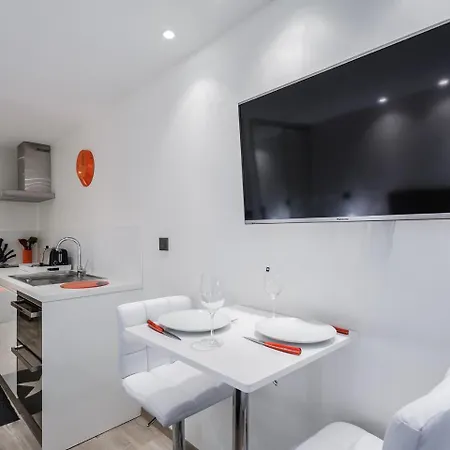 Apartment Appart Coeur De Lyon - Part Dieu - Residence Lafayette *